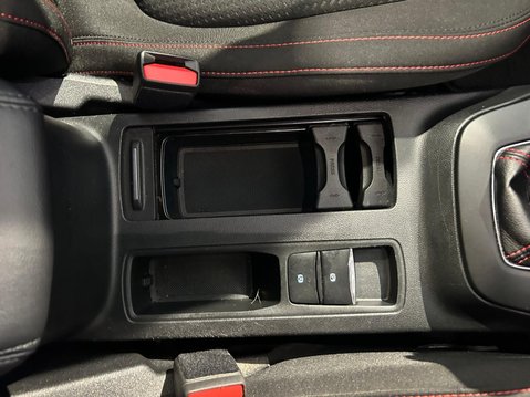 Ford Focus 1.0T EcoBoost ST-Line Style Euro 6 (s/s) 5dr 31