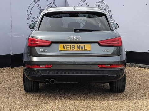 Audi Q3 TFSI BLACK EDITION 8