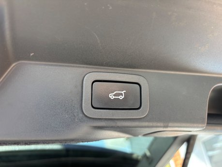 Land Rover Range Rover Sport 5.0 V8 Autobiography Dynamic SUV 5dr Petrol Auto 4WD Euro 5 (s/s) (510 ps) 20