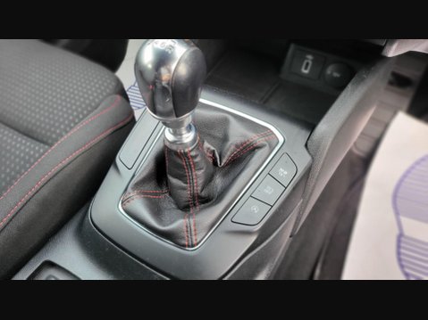 Ford Focus ST-LINE 14