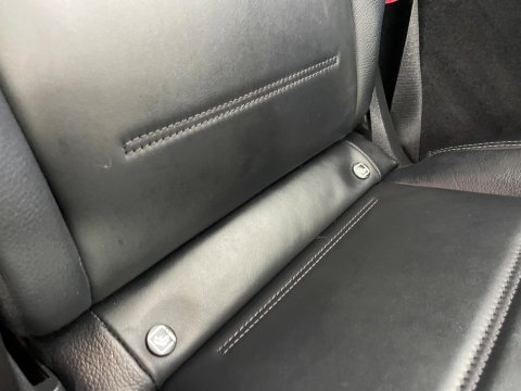 Mercedes-Benz GLE 2.0 GLE300d AMG Line (Premium) SUV 5dr Diesel G-Tronic 4MATIC Euro 6 (s/s) 82