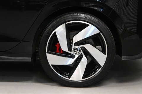 Volkswagen Golf 2.0 Golf GTi TSi Semi-Auto 5dr 36