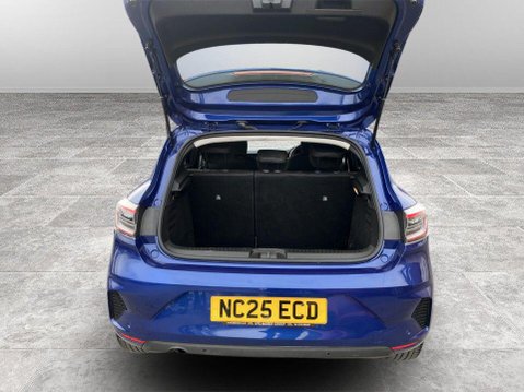 Renault Clio 1.0 TCe evolution Hatchback 5dr Petrol Manual Euro 6 (s/s) (90 ps) Air Con 21
