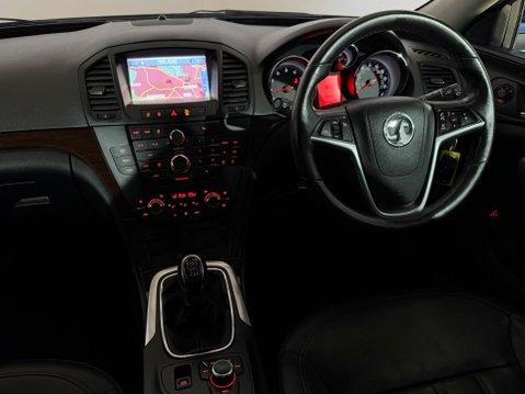 Vauxhall Insignia ELITE NAV 12