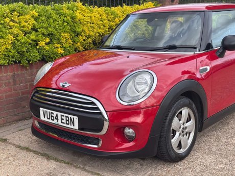 Mini Hatch 1.5 One D 3dr 10