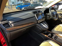 Honda CR-V 2.0 CR-V SR i-MMD CVT 4WD 5dr 17
