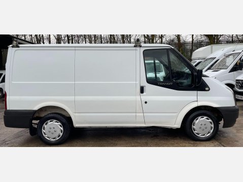 Ford Transit 2.2 TDCi 260 FWD L1 H1 5dr 7