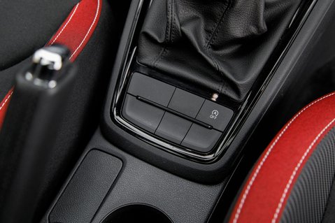 Skoda Kamiq MONTE CARLO TSI DSG 38