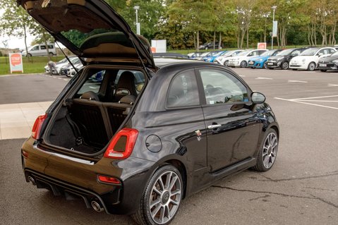 Abarth 500 595 TURISMO 31