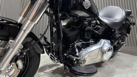 Harley-Davidson Softail 1690 FLS SLIM 2016 ONLY 9K 1 GENUINE OWNER STUNNING CRUISER 26