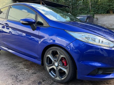 Ford Fiesta 1.6T EcoBoost ST-3 Hatchback 3dr Petrol Manual Euro 5 (s/s) (182 ps)