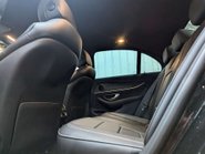 Mercedes-Benz E Class 2.0 E 300 AMG Line de Auto 4dr 62