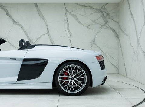 Audi R8 V10 Spyder 34