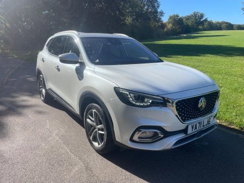 MG HS 1.5 T-GDI Exclusive DCT Euro 6 (s/s) 5dr 4
