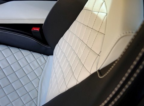 Lamborghini Aventador LP 700-4 26