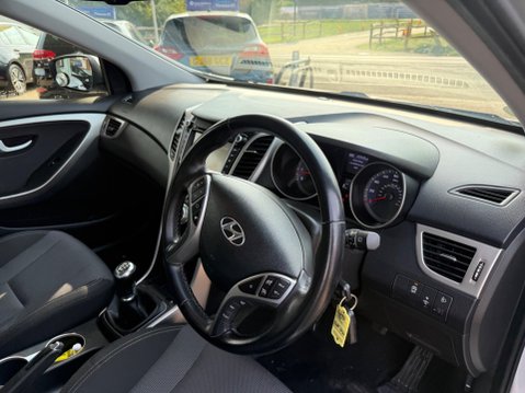 Hyundai i30 1.4 Blue Drive SE Nav Euro 6 (s/s) 5dr 13