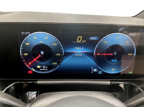 Mercedes-Benz EQA EQA 300 66.5kWh AMG Line SUV 5dr Electric Auto 4MATIC (228 ps) Heated Seats 14