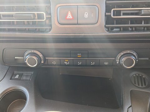 Peugeot Rifter HORIZON RE 27