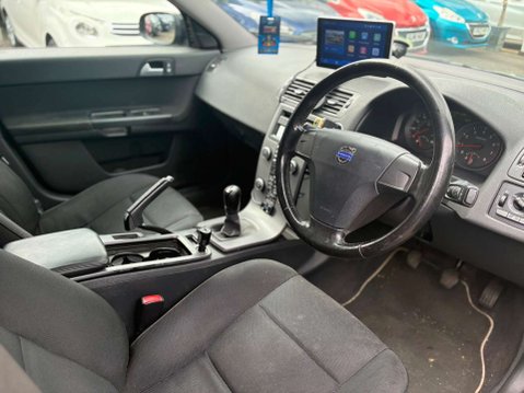 Volvo V50 1.8 S Estate 5dr Petrol Manual Euro 4 (125 ps) 9