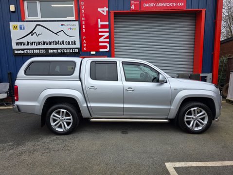Volkswagen Amarok DC TDI HIGHLINE 4MOTION Auto 4