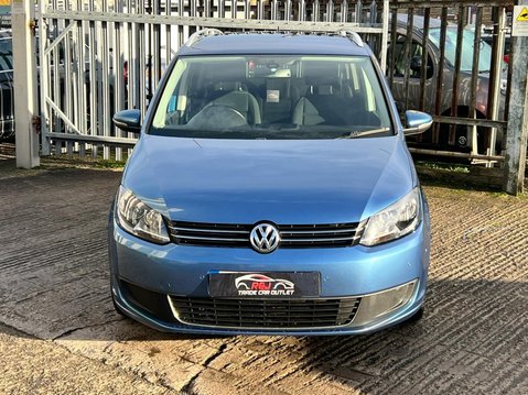 Volkswagen Touran 1.6 TDI BlueMotion Tech SE DSG Euro 5 (s/s) 5dr 7