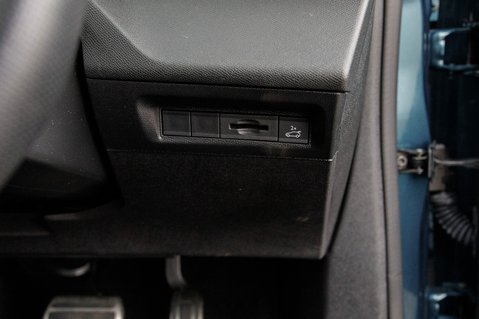 Peugeot 408 PURETECH S/S GT 16