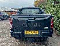 Isuzu D-Max V-Cross | AUTO | 1.9LT | AC | Sensors | Camera | Tow Bar| 7