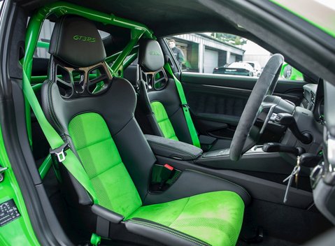 Porsche 911 (991.2) GT3 RS 12