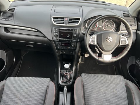 Suzuki Swift SPORT 10