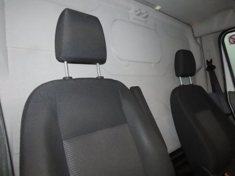 Ford Transit 2.0 350 EcoBlue FWD L2 H3 Euro 6 5dr 7