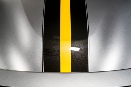 Ferrari 488 Pista WARRANTY. HISTORIC PAINTWORK. CARBON FIBRE INT & EXT. LIFT. CARPLAY. 19