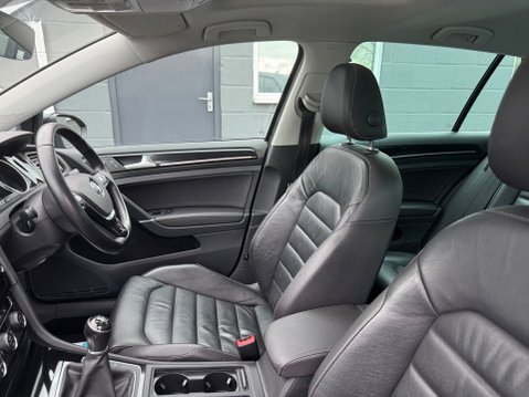 Volkswagen Golf GT EDITION TSI ACT BMT 31