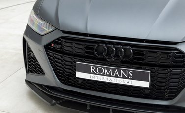 Audi RS6 Avant Carbon Black URBAN 24