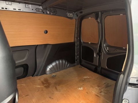 Vauxhall Combo 1.5 Combo 2300 Pro Turbo D 5dr 24
