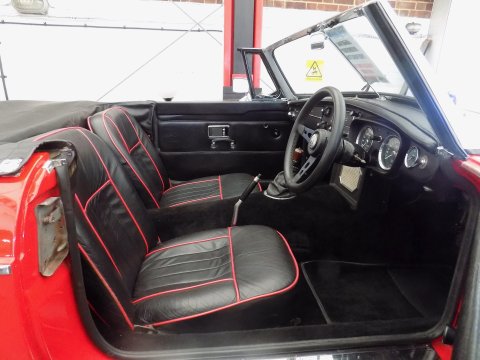 MG MGB MKII ROADSTER 25