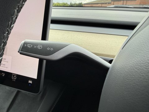 Tesla Model Y (Dual Motor) Performance SUV 5dr Electric Auto 4WDE (426 bhp) 38
