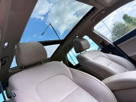 Hyundai TUCSON 2.0 CRDi Premium SE Auto 4WD Euro 6 5dr 3