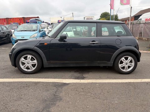 Mini Hatch 1.6 One 3dr 24