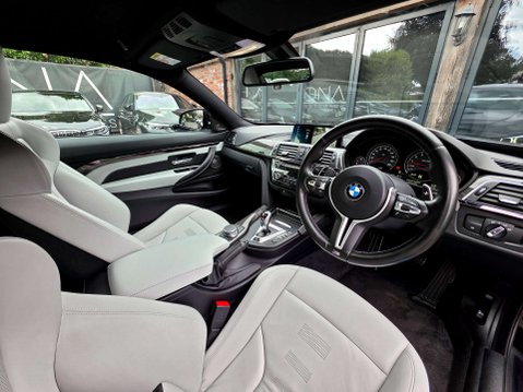 BMW M4 3.0 M4 Competition Edition Package Semi-Auto 2dr 7