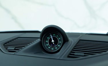 Porsche 911 (992) Sport Classic 16