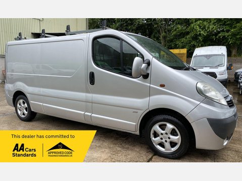 Vauxhall Vivaro 2.0 2900 CDTi Sportive Panel Van 4dr Diesel Manual FWD L3 (195 g/km, 113 bh 1
