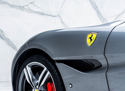 Ferrari Portofino 39