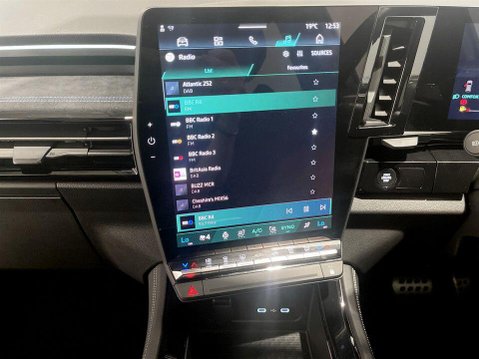 Renault Austral 1.2 E-TECH techno esprit Alpine SUV 5dr Petrol Hybrid Auto Euro 6 (s/s) (20 18