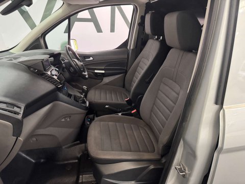 Ford Transit Connect 1.5 Transit Connect 250 Limited EcoBlue 21