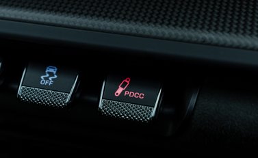 Porsche 911 Carrera 4 GTS (992) 24