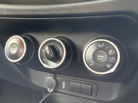 Toyota Aygo X VVT-I PURE 16