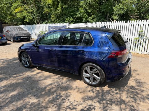 Volkswagen Golf R-LINE ETSI DSG 4
