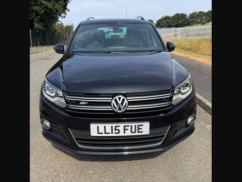 Volkswagen Tiguan 2.0 Tiguan R-Line TDI BlueMotion Technology 4Motion 4WD 5dr 2