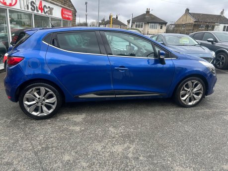 Renault Clio ICONIC TCE 7