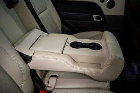 Land Rover Range Rover Sport 2.0 Range Rover Sport HSE Silver P400e Auto 4WD 5dr 17